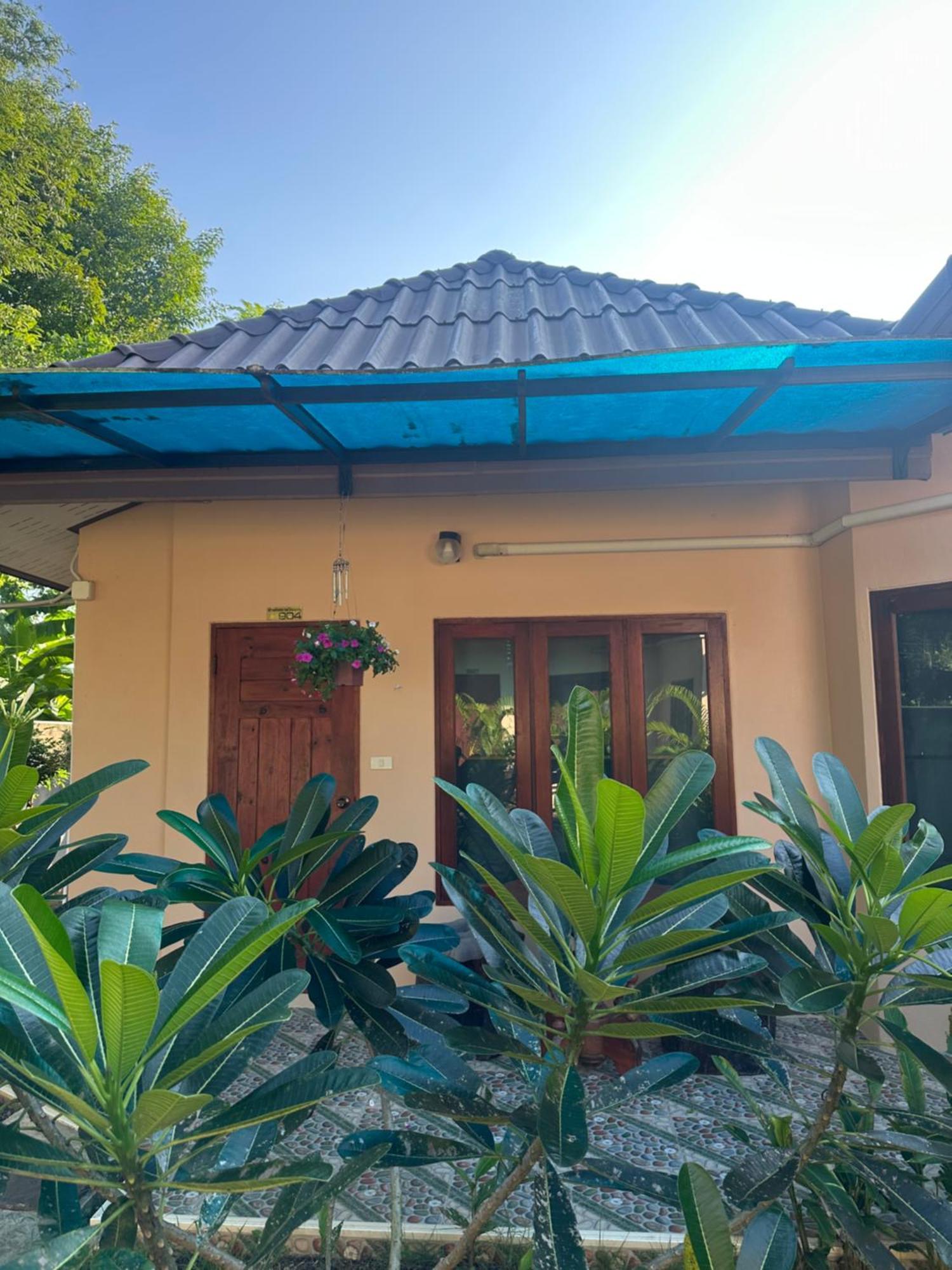 Thip Siam Village Ao Nam Mao Luaran gambar